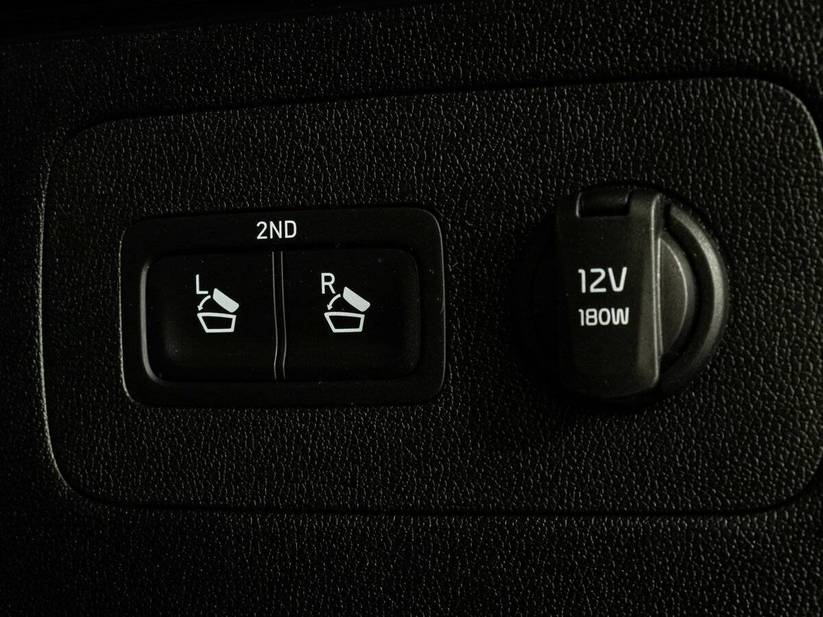 Купить Kia Sorento с пробегом. Фото: #27