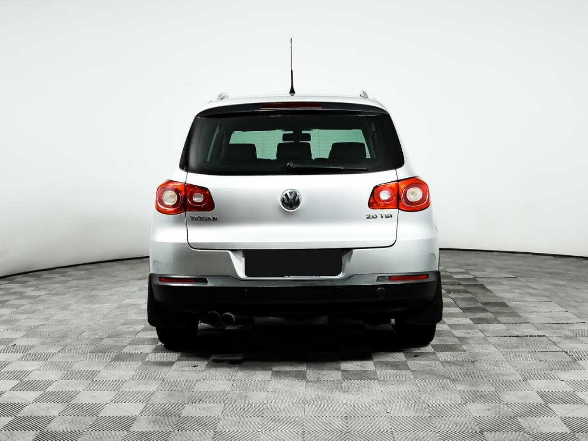 Купить Volkswagen Tiguan с пробегом. Фото: #4