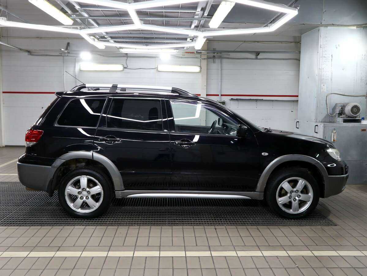 Купить Mitsubishi Outlander с пробегом. Фото: #11