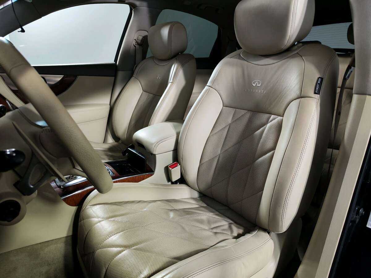 Купить Infiniti FX с пробегом. Фото: #10