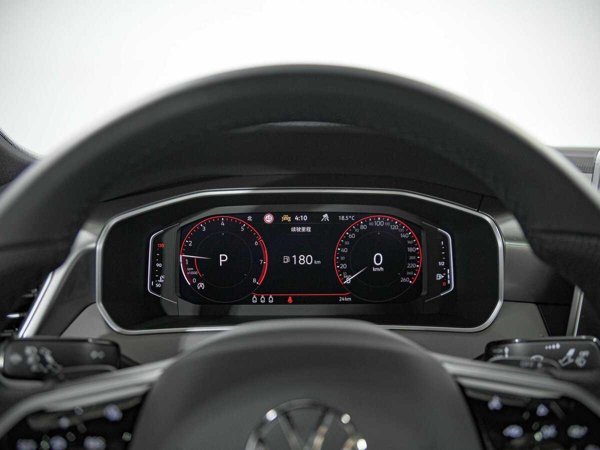 Купить Volkswagen Tayron с пробегом. Фото: #6