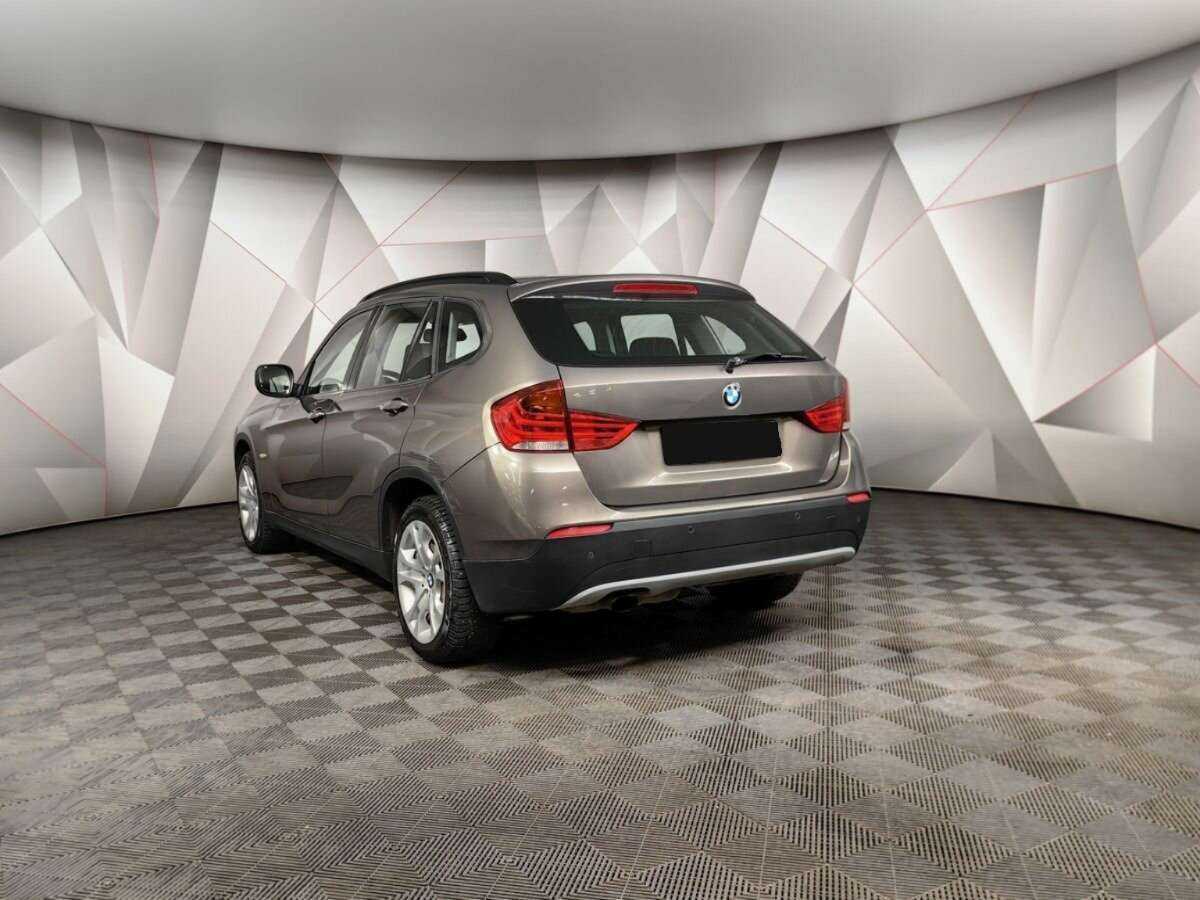 Купить BMW X1 с пробегом. Фото: #3