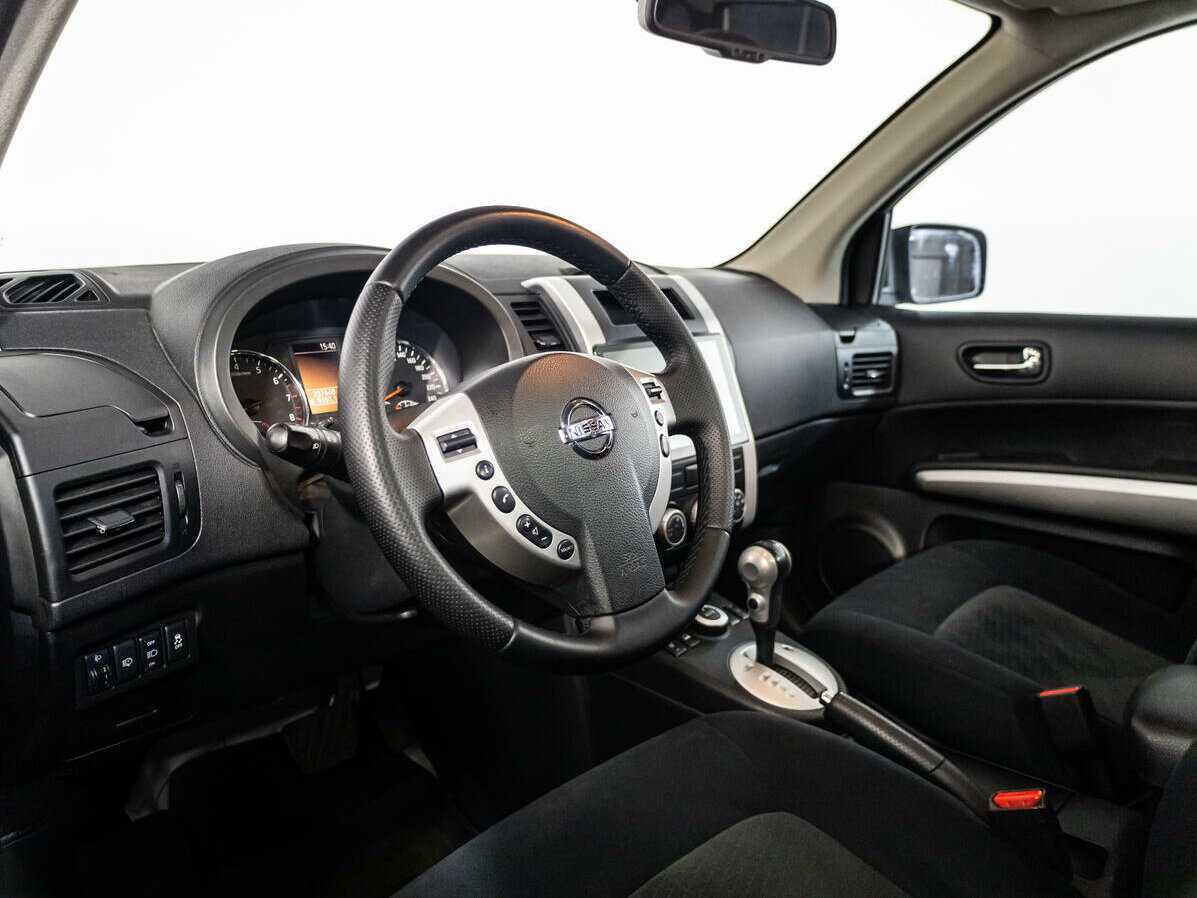 Купить Nissan X-Trail с пробегом. Фото: #9