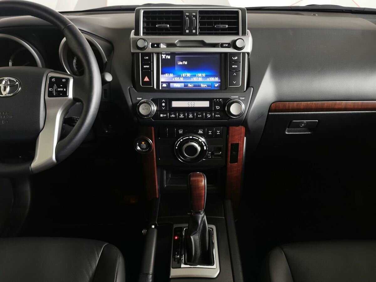 Купить Toyota Land Cruiser Prado с пробегом. Фото: #10