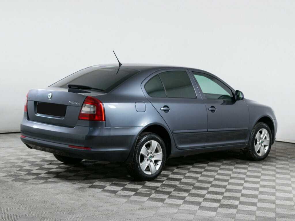 Купить Skoda Octavia с пробегом. Фото: #3
