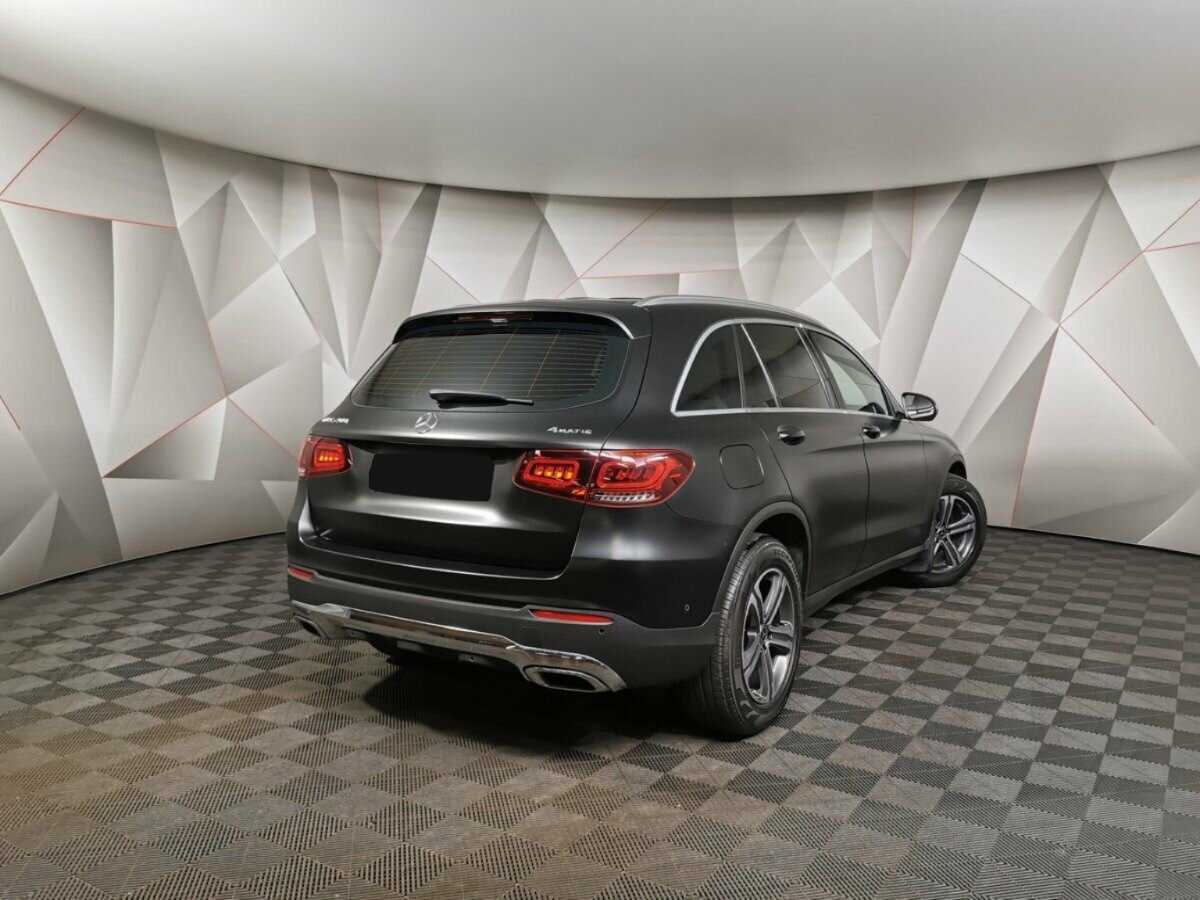 Купить Mercedes-Benz GLC с пробегом. Фото: #1