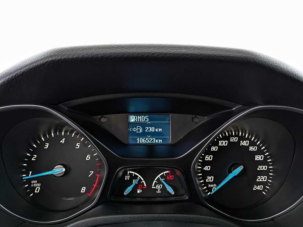 Купить Ford Focus с пробегом. Фото: #15
