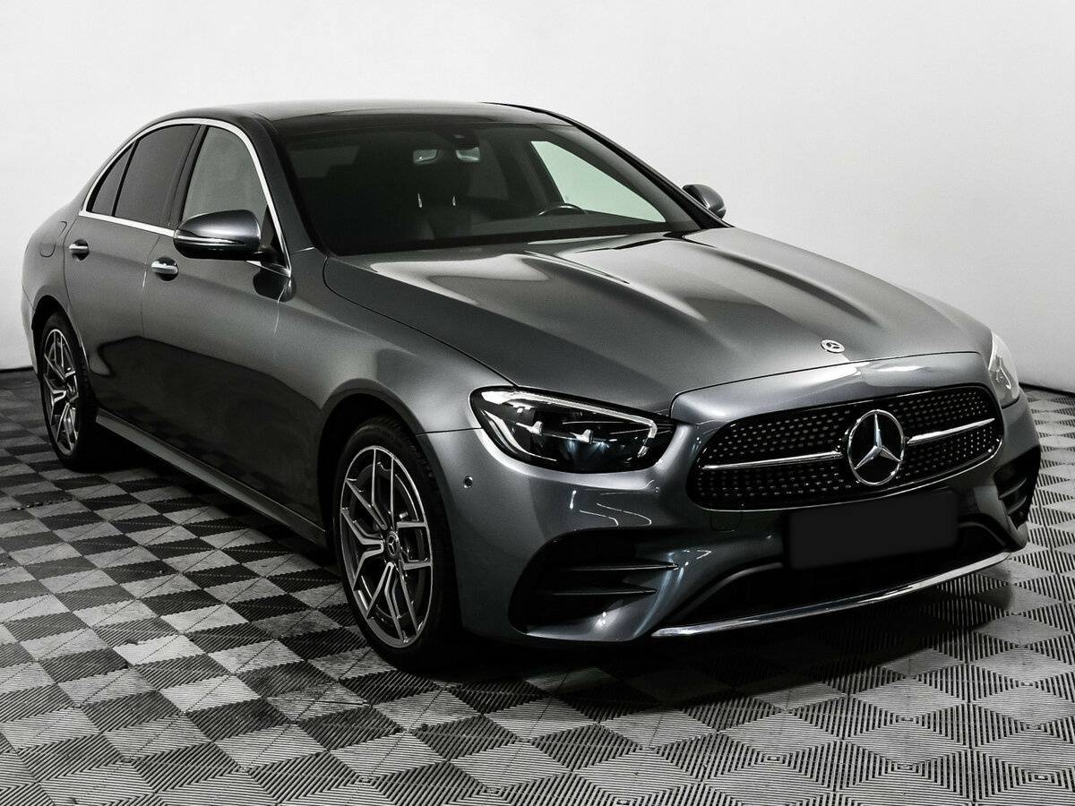 Купить Mercedes-Benz E-Класс с пробегом. Фото: #2