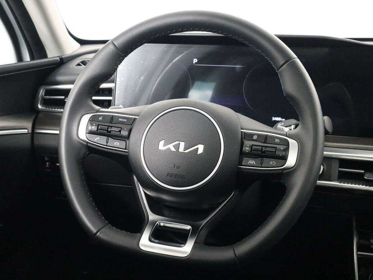 Купить Kia K5 с пробегом. Фото: #11