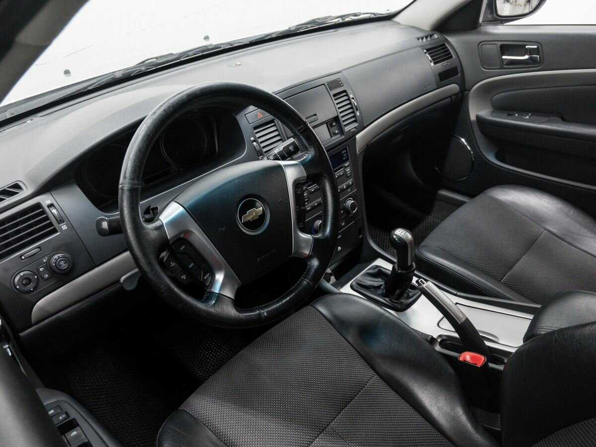 Купить Chevrolet Epica с пробегом. Фото: #13