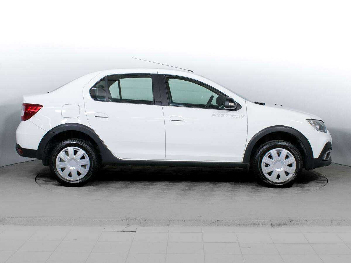 Купить Renault Logan с пробегом. Фото: #3
