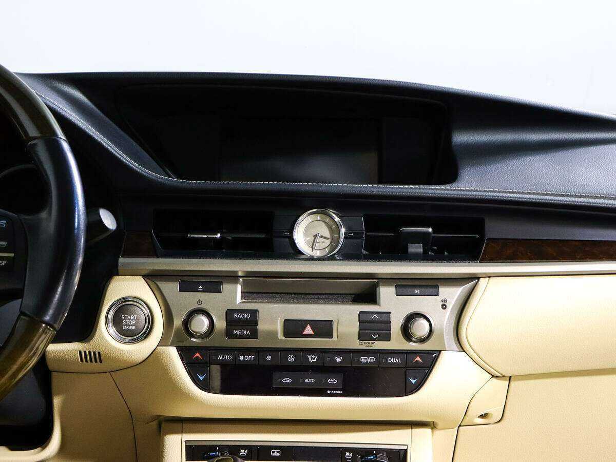 Купить Lexus ES с пробегом. Фото: #10
