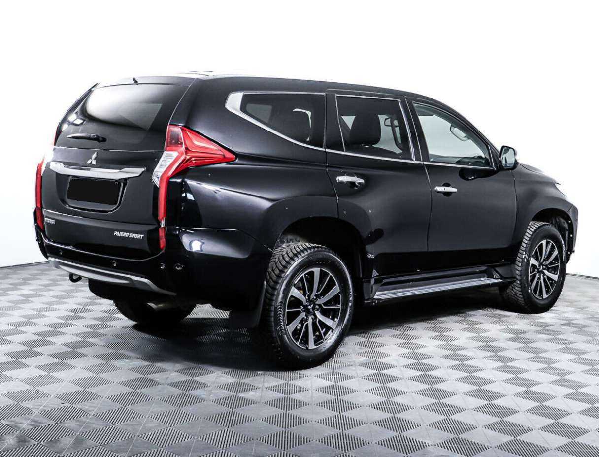 Купить Mitsubishi Pajero Sport с пробегом. Фото: #4