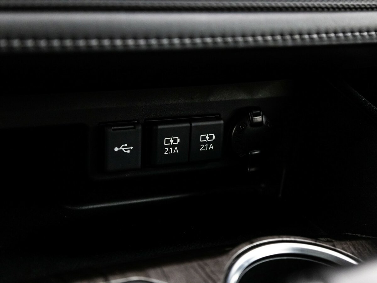 Купить Toyota Highlander с пробегом. Фото: #25