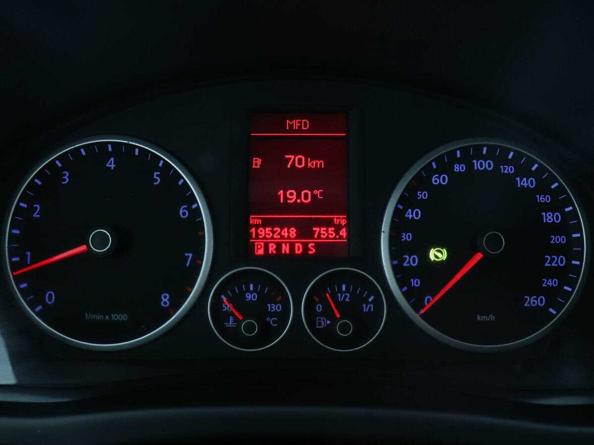 Купить Volkswagen Tiguan с пробегом. Фото: #6