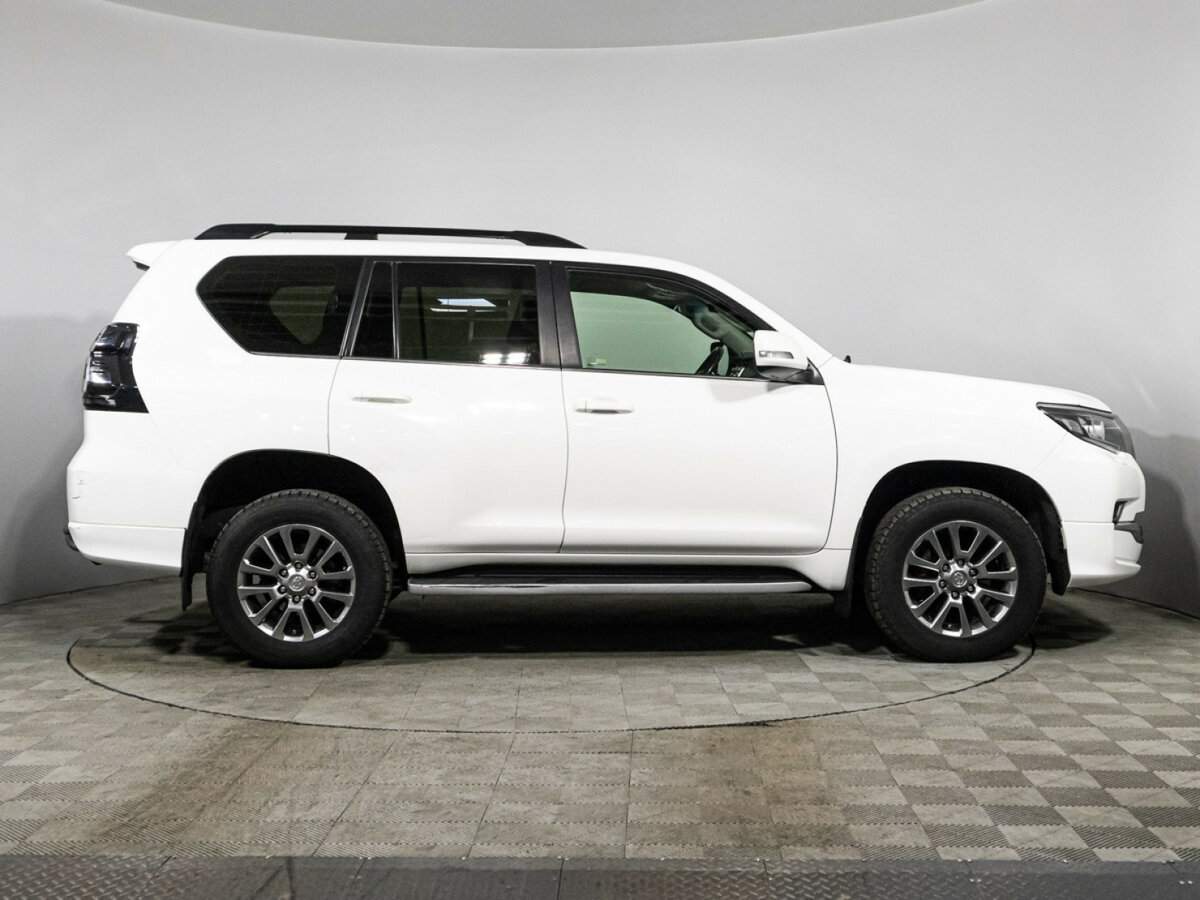 Купить Toyota Land Cruiser Prado с пробегом. Фото: #3