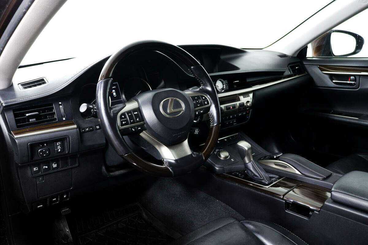 Купить Lexus ES с пробегом. Фото: #12
