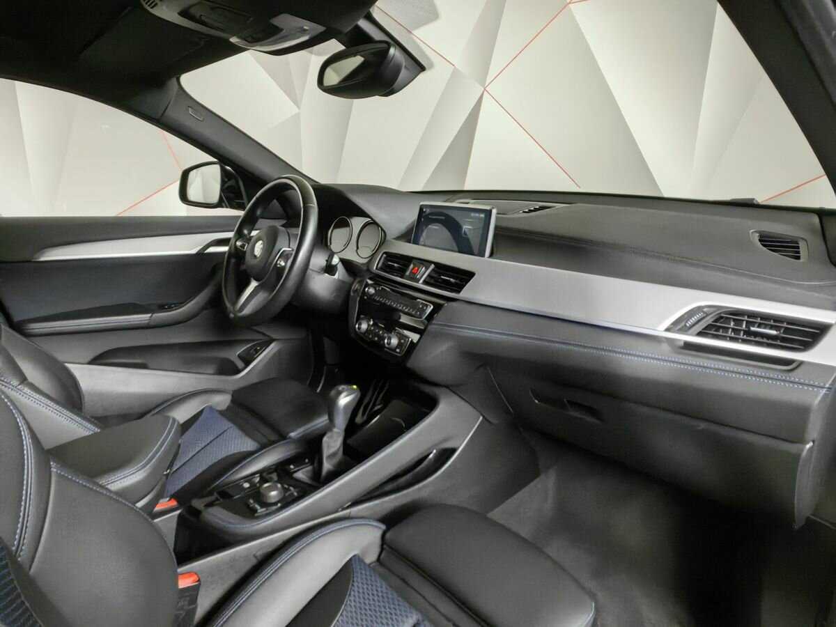 Купить BMW X2 с пробегом. Фото: #11