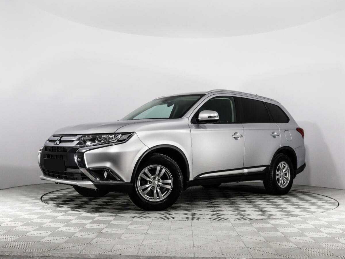 Купить Mitsubishi Outlander с пробегом. Фото: #0