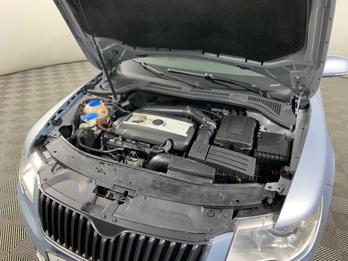 Купить Skoda Superb с пробегом. Фото: #10