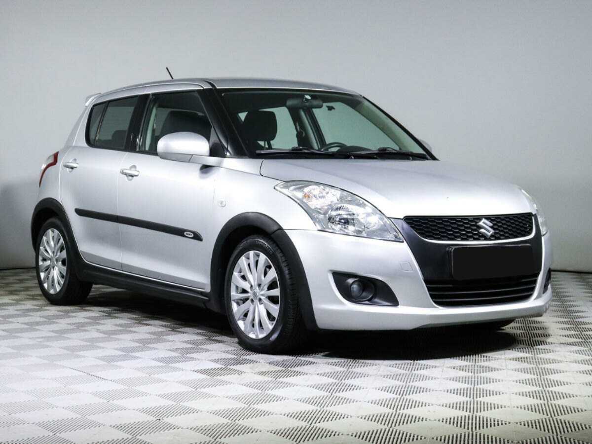 Купить Suzuki Swift с пробегом. Фото: #2