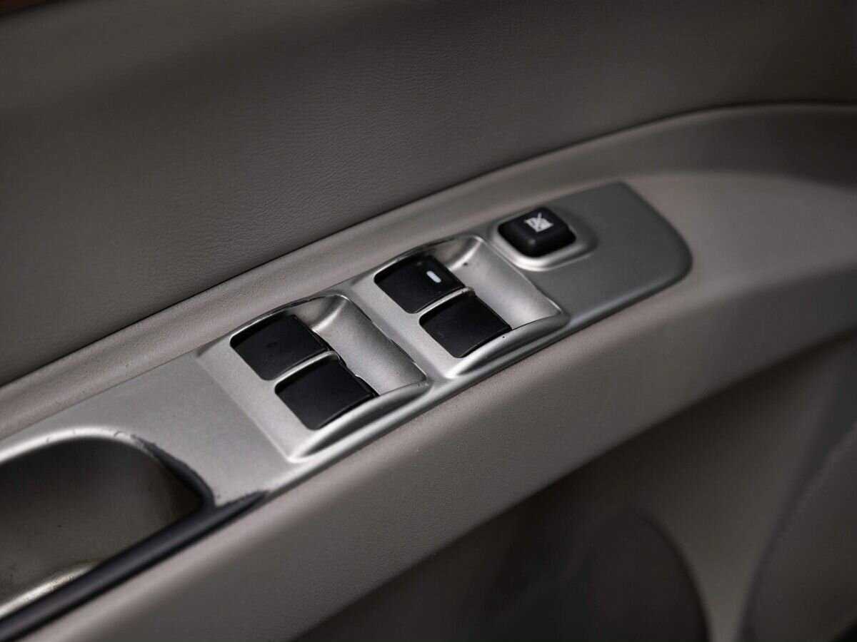 Купить Mitsubishi Pajero Sport с пробегом. Фото: #15