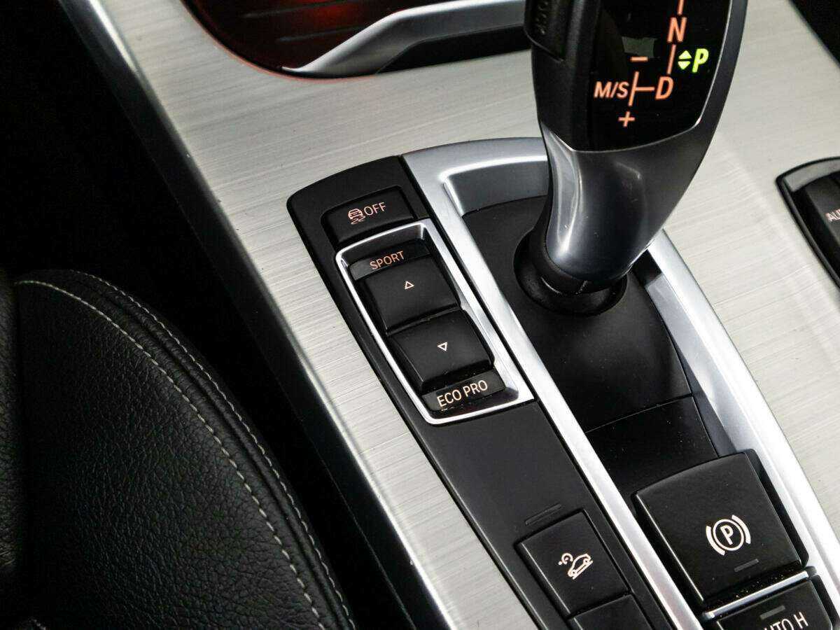 Купить BMW X4 с пробегом. Фото: #17