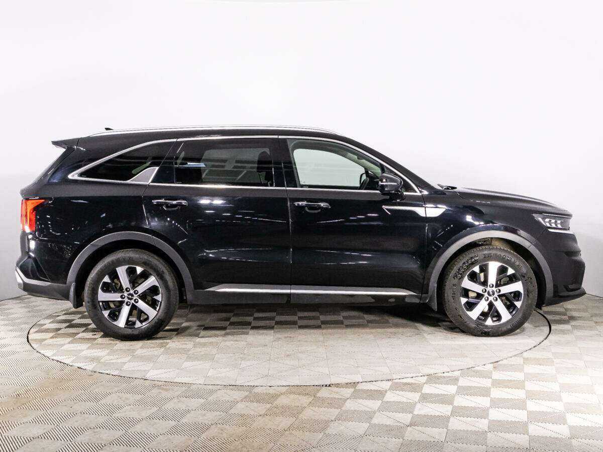 Купить Kia Sorento с пробегом. Фото: #3