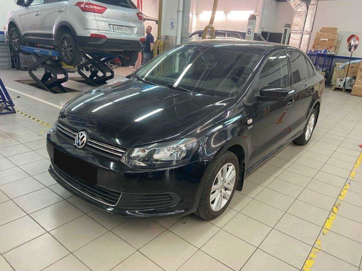 Купить Volkswagen Polo с пробегом. Посмотреть фото