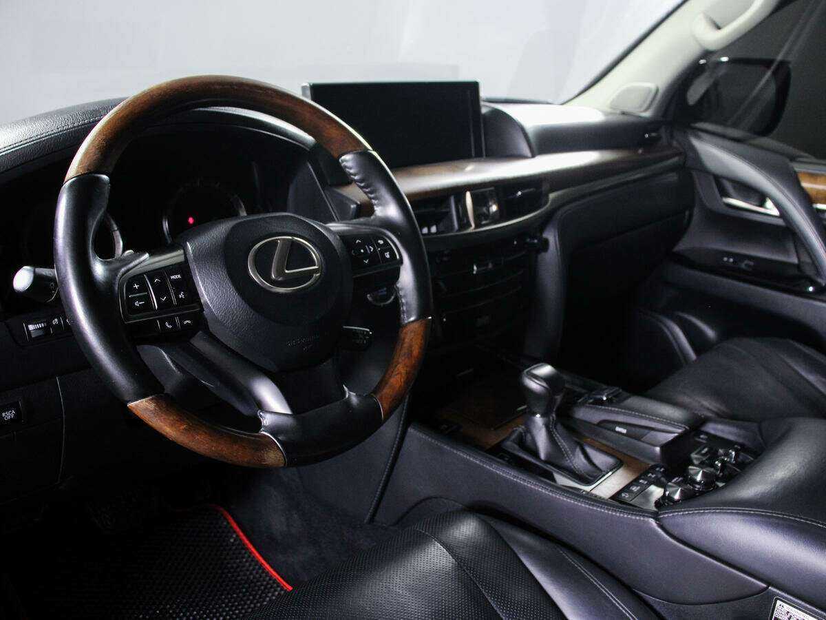 Купить Lexus LX с пробегом. Фото: #13