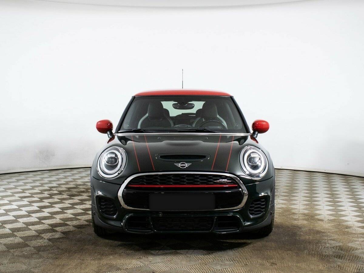Купить Mini Hatch с пробегом. Фото: #1