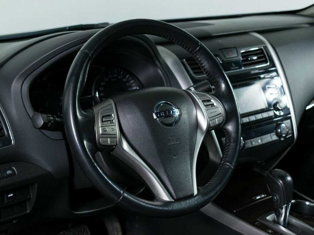 Купить Nissan Teana с пробегом. Фото: #11