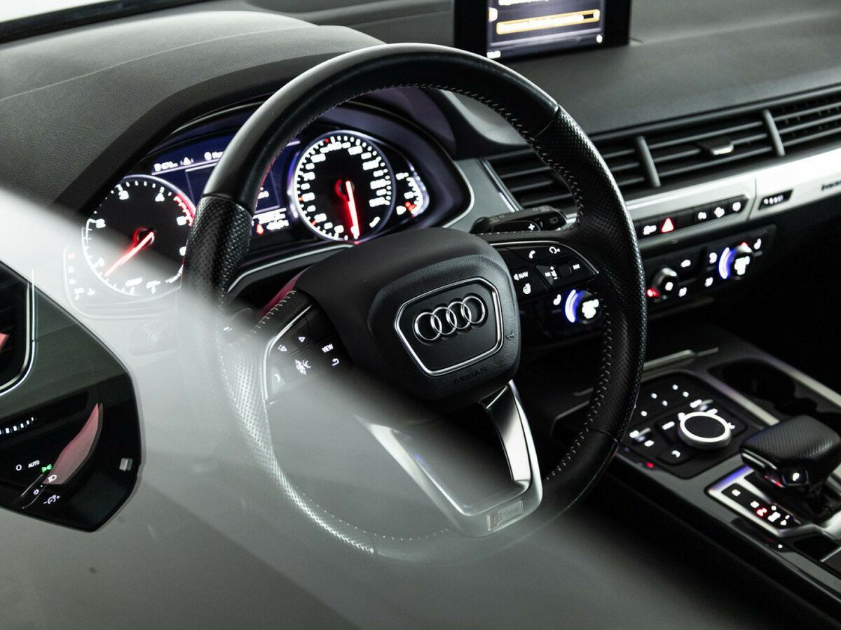 Купить Audi Q7 с пробегом. Фото: #22