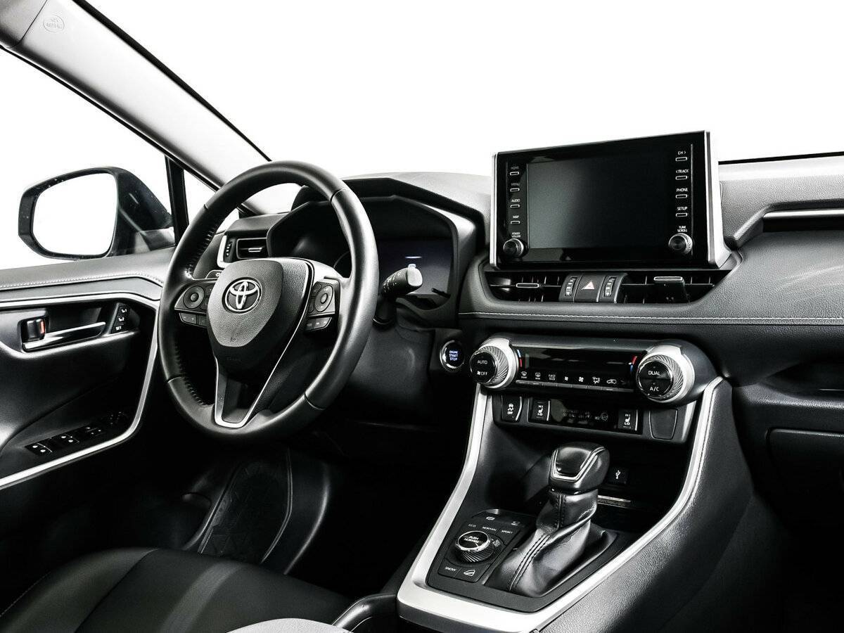 Купить Toyota RAV4 с пробегом. Фото: #8
