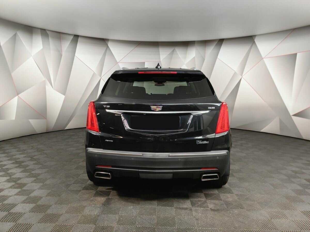 Купить Cadillac XT5 с пробегом. Фото: #7