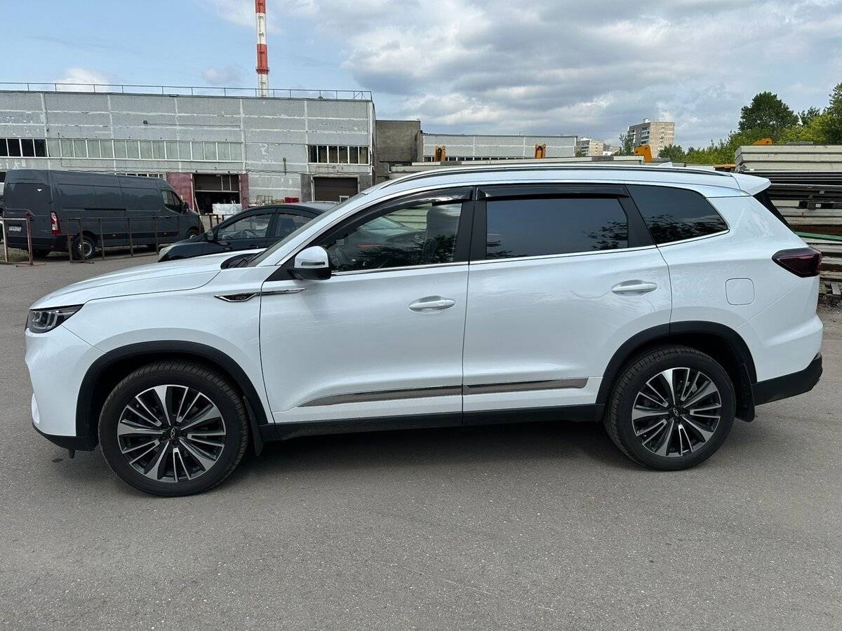 Купить Chery Tiggo 8 Pro Max с пробегом. Фото: #2