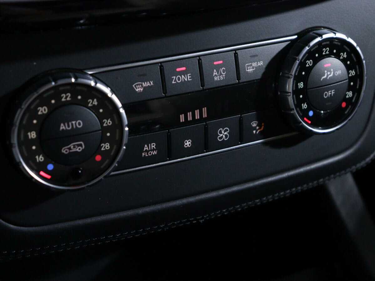 Купить Mercedes-Benz GLS с пробегом. Фото: #30