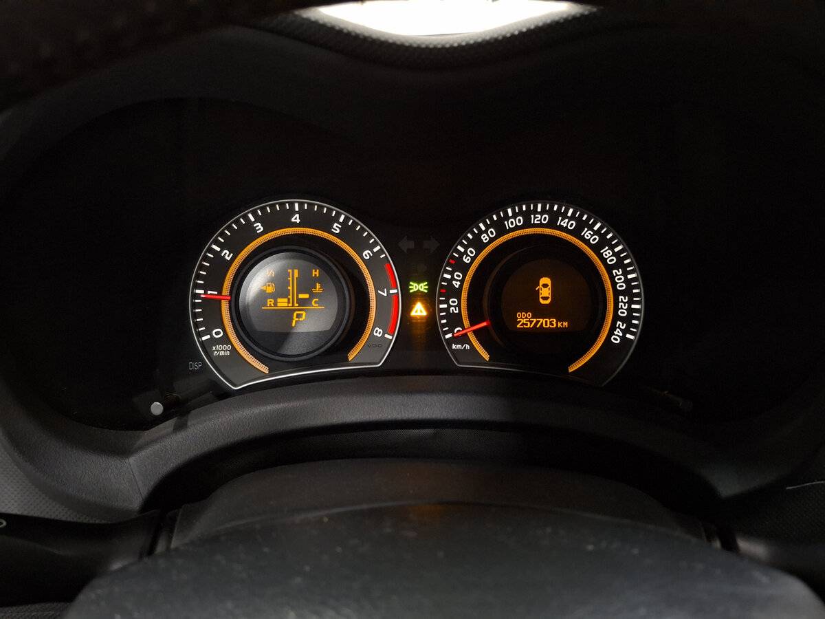 Купить Toyota Auris с пробегом. Фото: #12