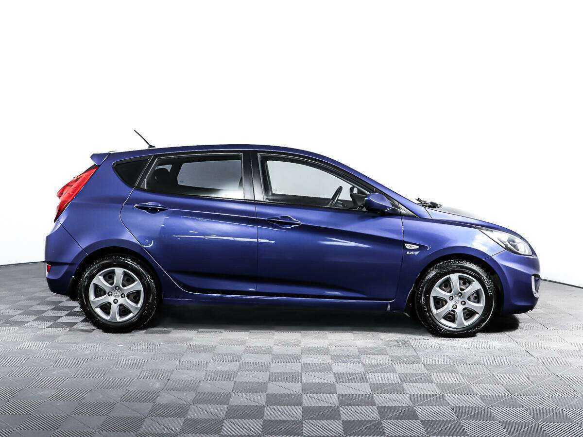 Купить Hyundai Solaris с пробегом. Фото: #3