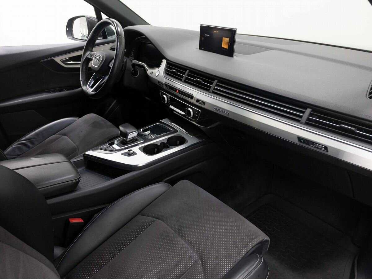 Купить Audi Q7 с пробегом. Фото: #10
