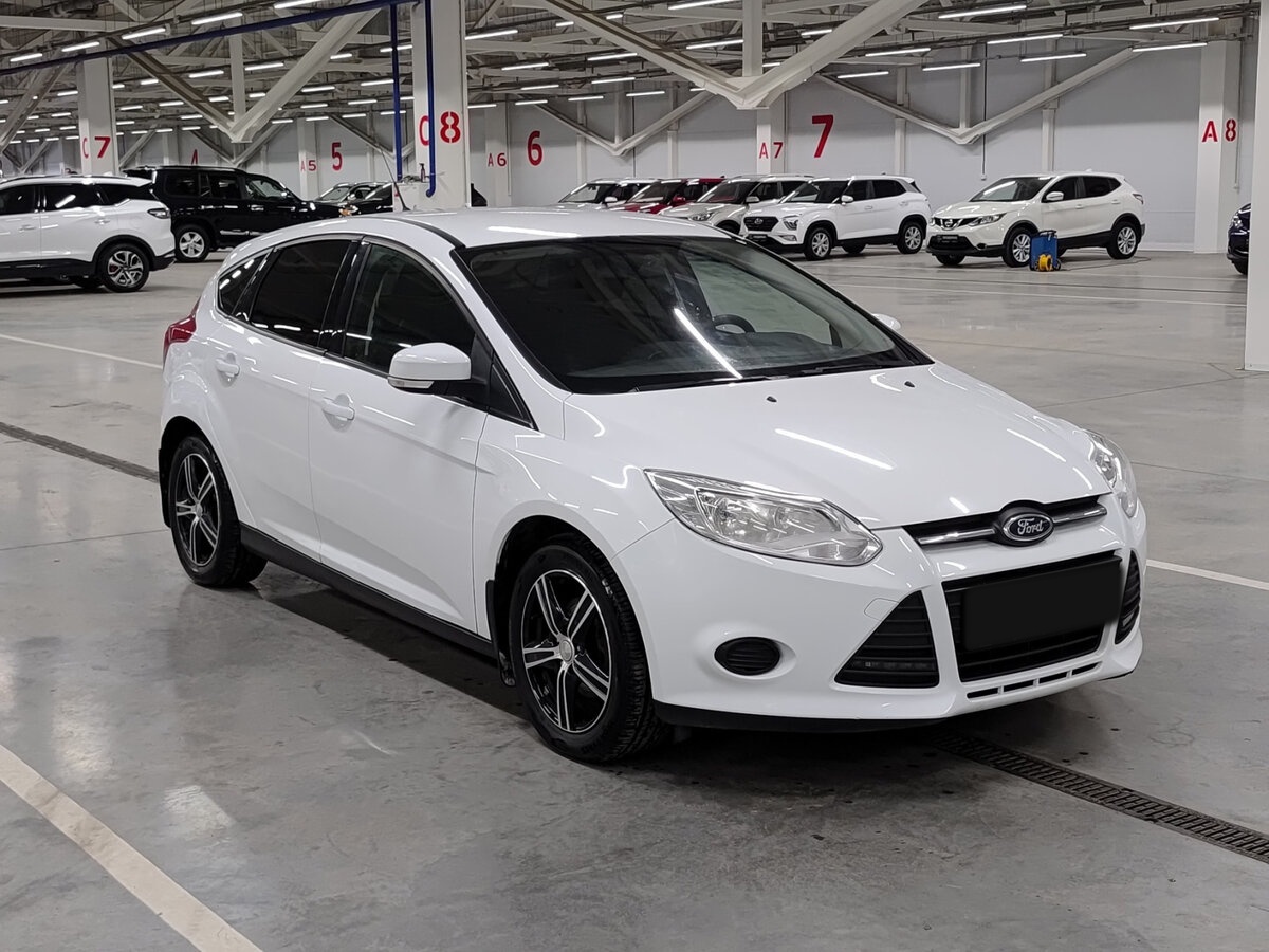 Купить Ford Focus с пробегом. Фото: #2