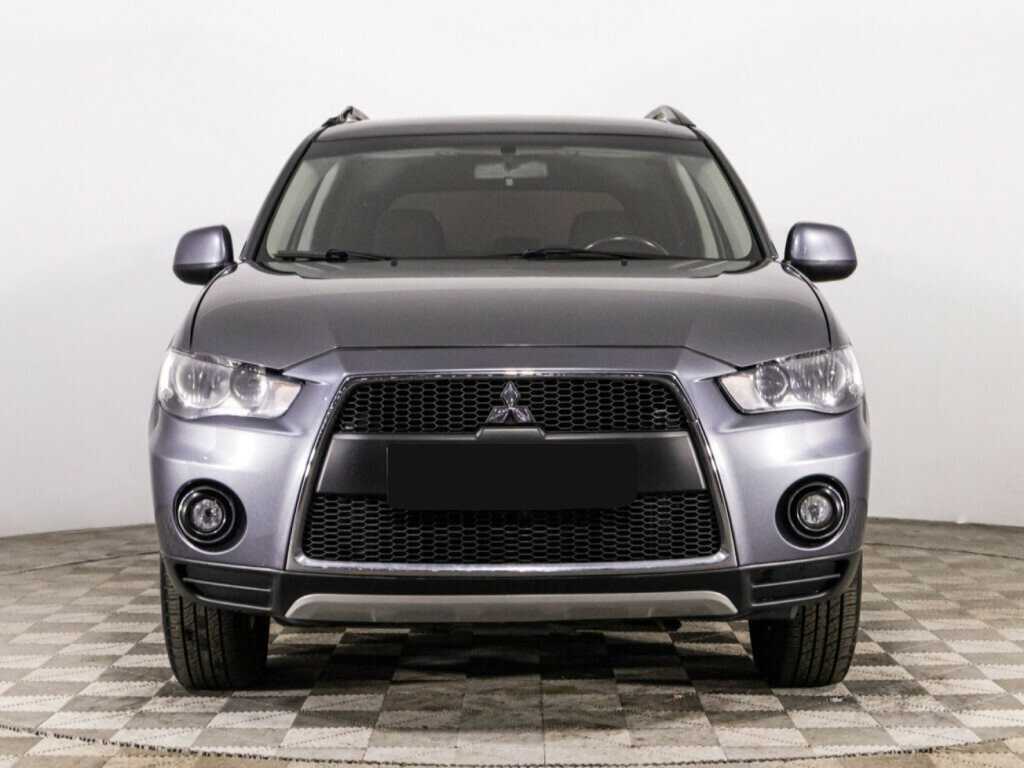 Купить Mitsubishi Outlander с пробегом. Фото: #1
