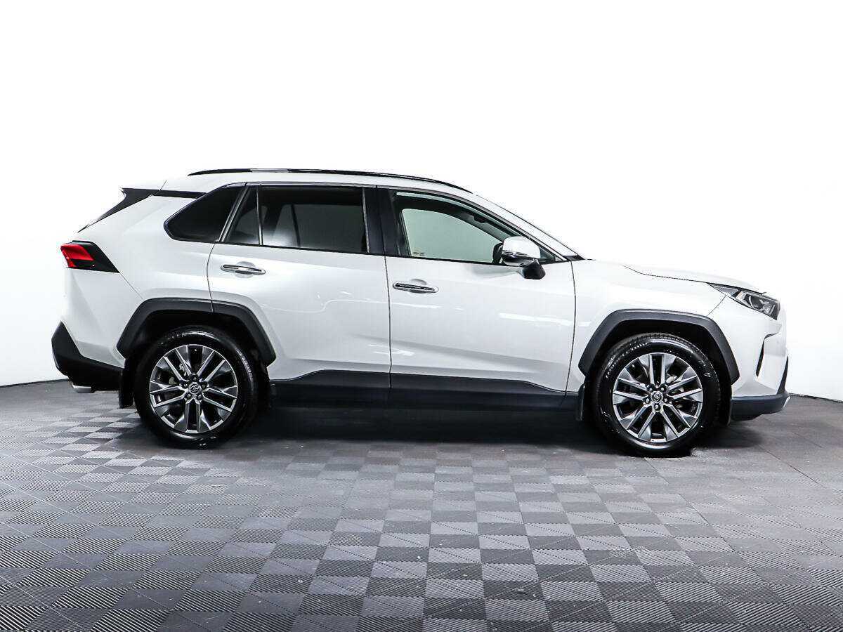Купить Toyota RAV4 с пробегом. Фото: #3