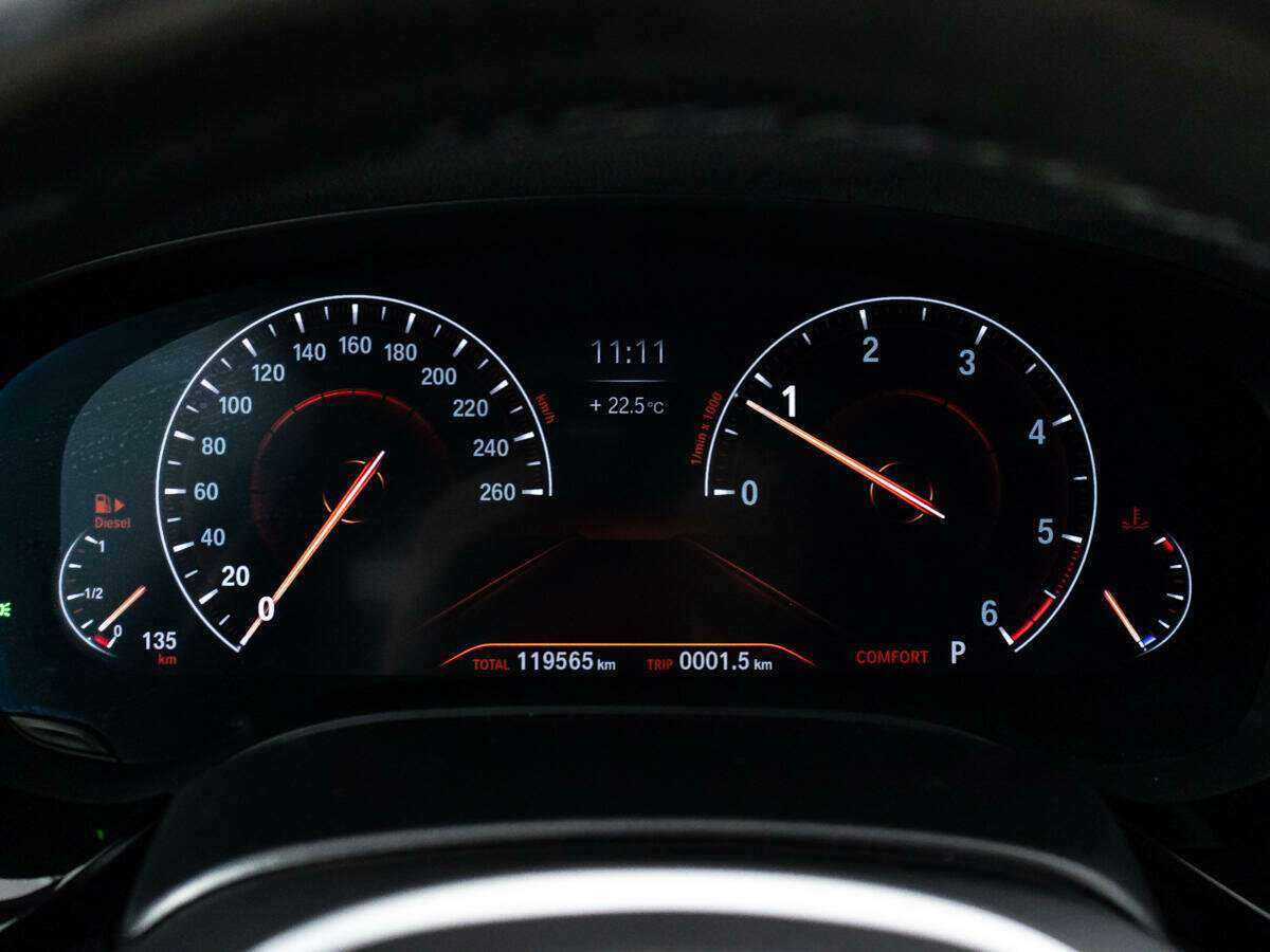 Купить BMW 5 серии с пробегом. Фото: #10