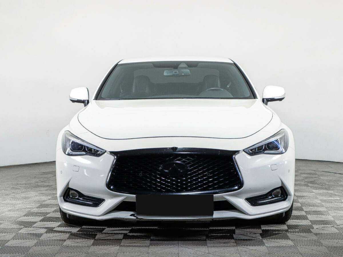 Купить Infiniti Q60 с пробегом. Фото: #1