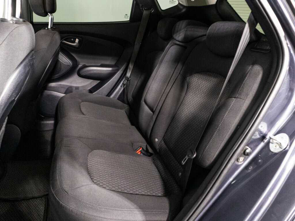 Купить Hyundai ix35 с пробегом. Фото: #9