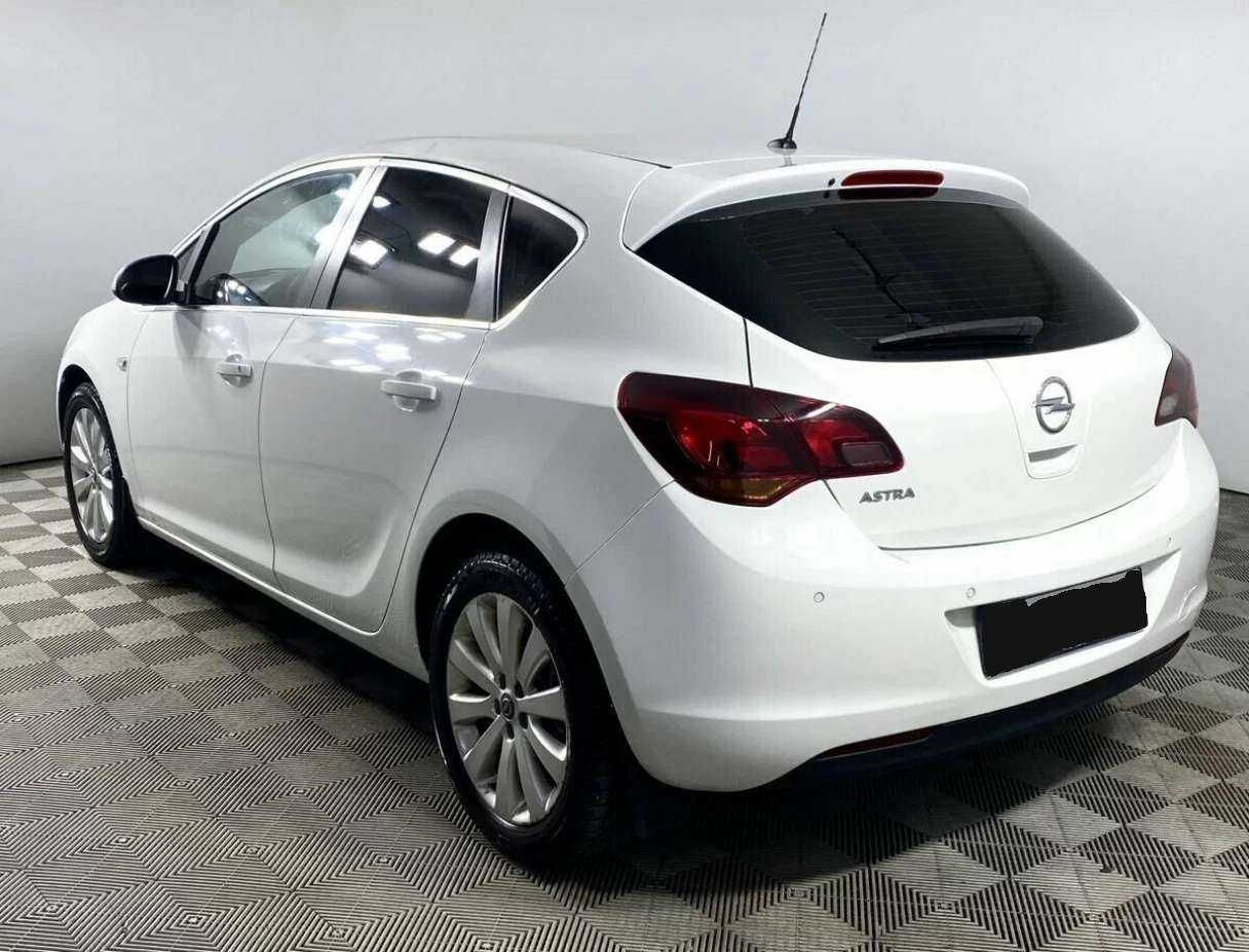 Купить Opel Astra с пробегом. Фото: #5