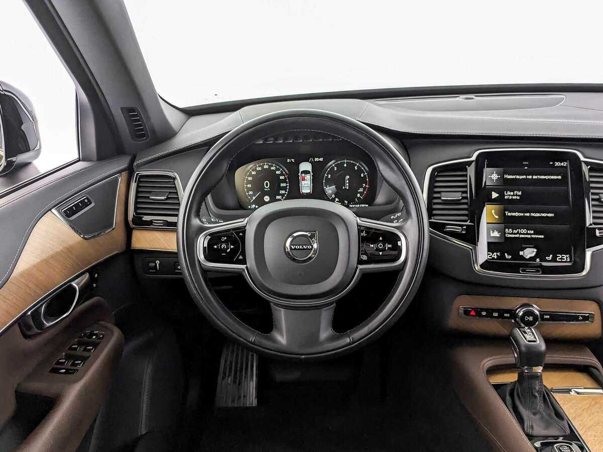 Купить Volvo XC90 с пробегом. Фото: #17