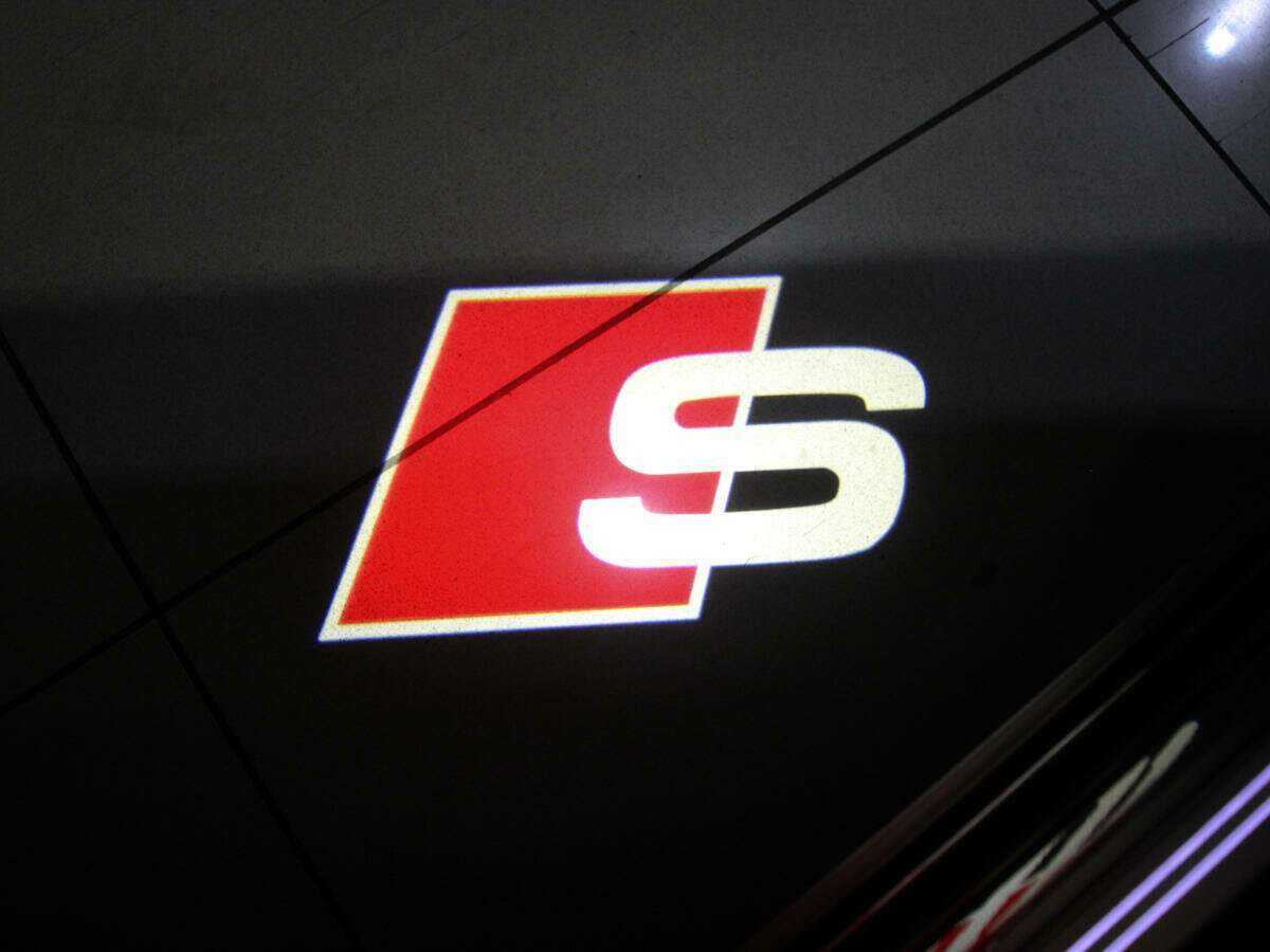 Купить Audi SQ5 с пробегом. Фото: #36