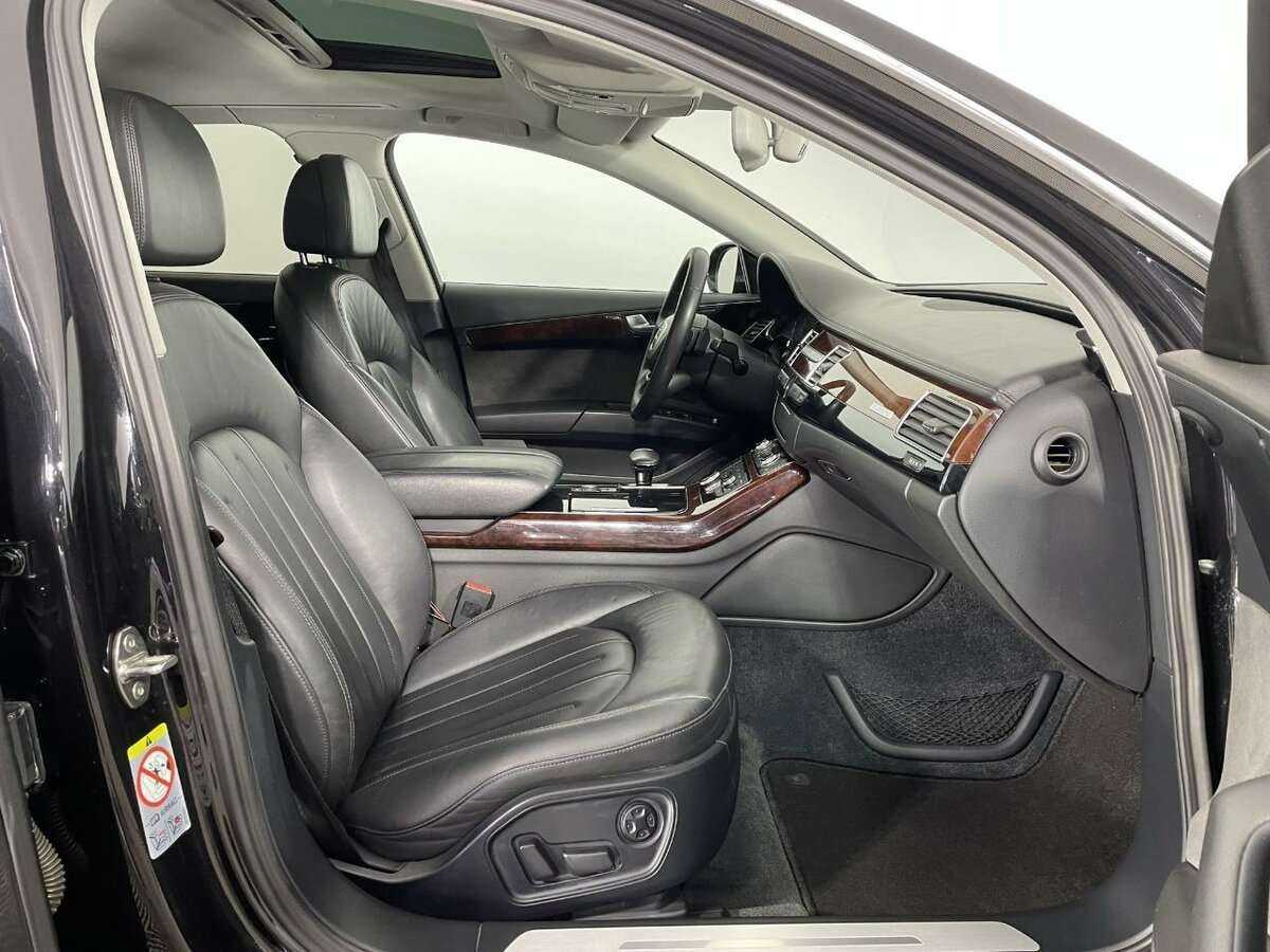 Купить Audi A8 с пробегом. Фото: #13
